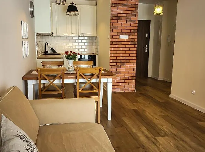 Ceglany Apartamento Legnica